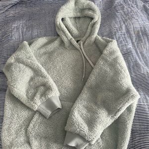 Super cozy Ugg hoodie, barely worn